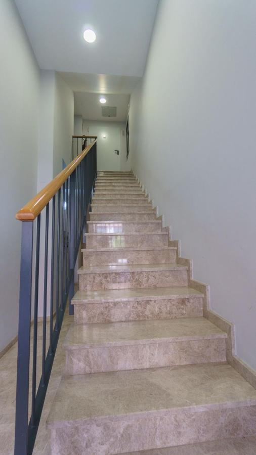 Rentalsevilla Coqueto Apartamento Con Terraza Privada المظهر الخارجي الصورة