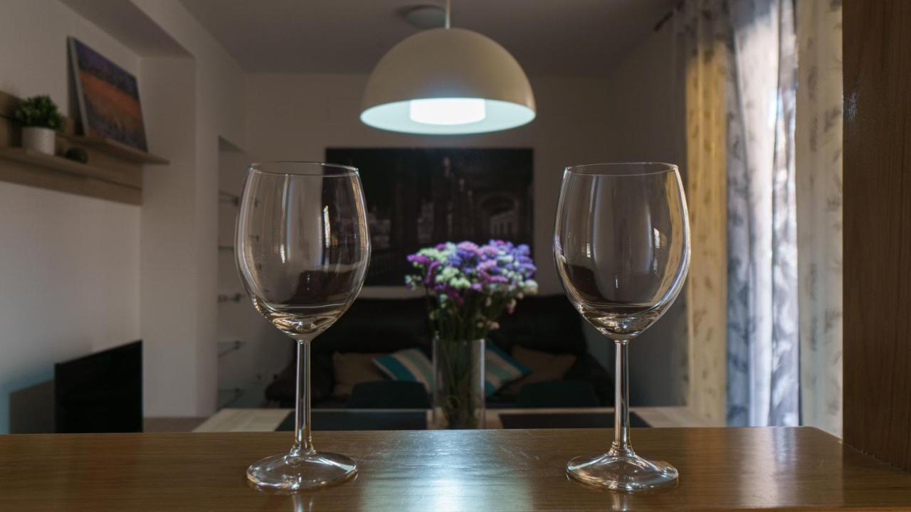 Rentalsevilla Coqueto Apartamento Con Terraza Privada المظهر الخارجي الصورة