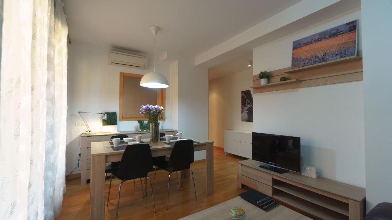 Rentalsevilla Coqueto Apartamento Con Terraza Privada المظهر الخارجي الصورة